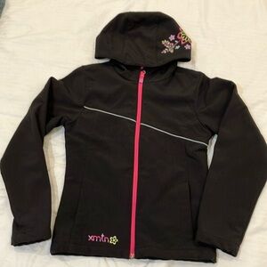 Girls 14-16 (xl) XMTN shell Jacket with Pink Floral Details